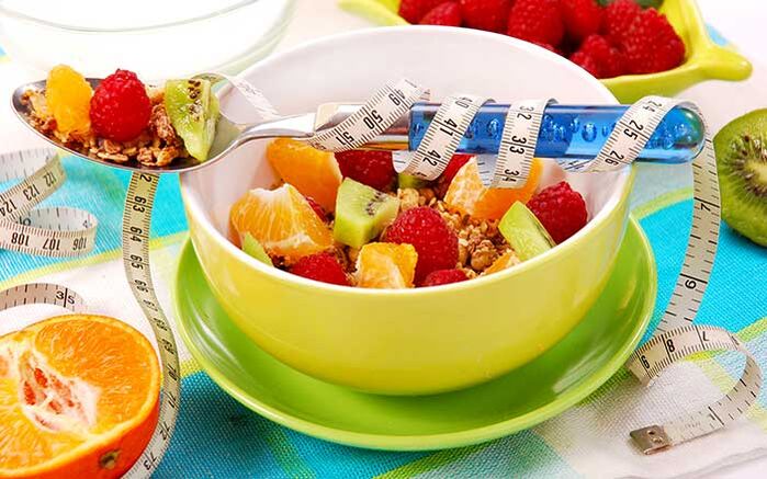 Meyve salatası